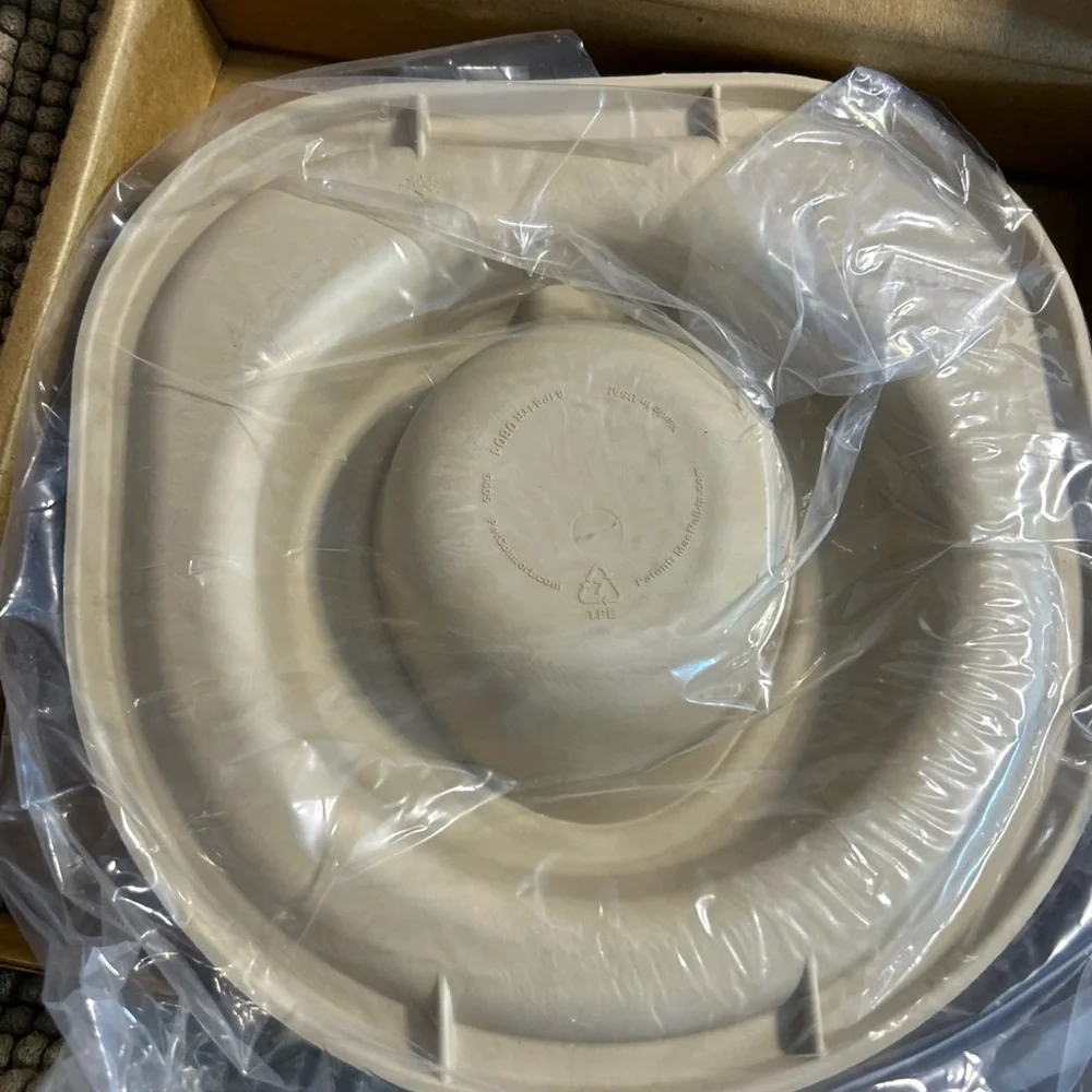 WeatherTech Small Low Pet Feeding Bowl And Mat Tan And BPA free Plastic 8 Oz